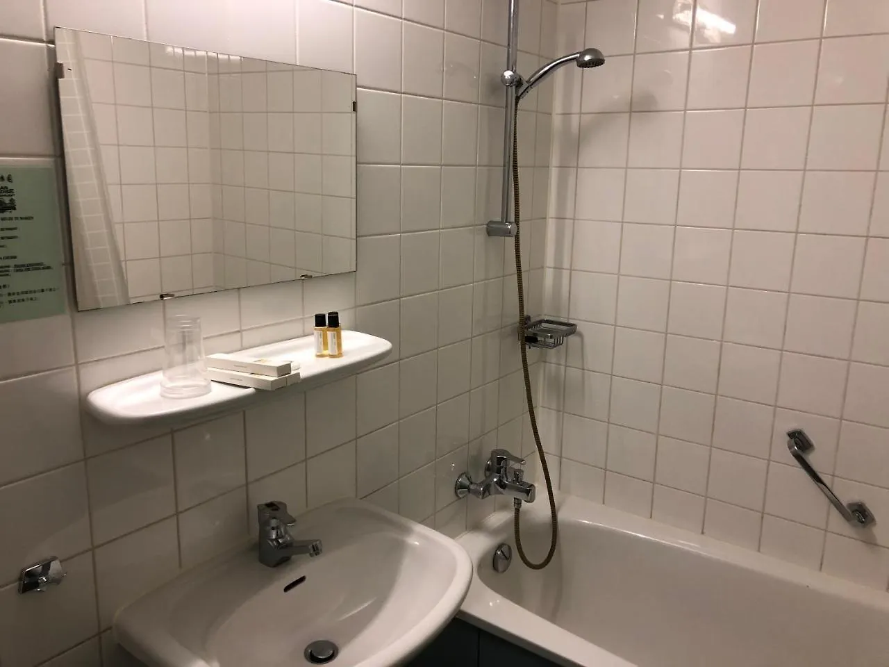 New Ocean Paradise Hotel Róterdam